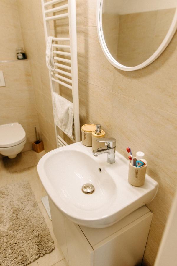 Apartman V Srdci Znojma „Jako Doma“ Зноймо Экстерьер фото
